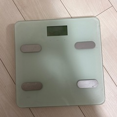 ニトリ体組成計　電池なし