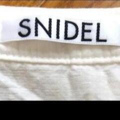 【SNIDEL☆スナイデル】リネン（麻）ブレンド　オープンショルダー　フリル　変形ブラウス　Ｆの画像