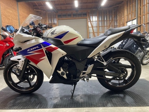 ホンダ CBR250R