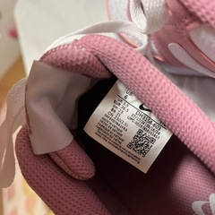 NIKE スニーカー　レディース　23センチ　最終価格です
の画像