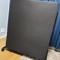 【美品】ニトリ　折りたたみセミシングルベッド