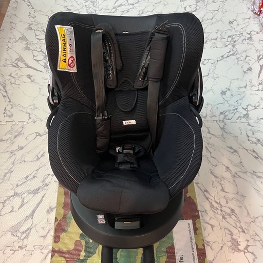 クルット４ｉグランス ISOFIX チャイルドシート ５ｉ ６ｉ エールベベ カーメイト エールベベ クルット4i グランス カームブラック