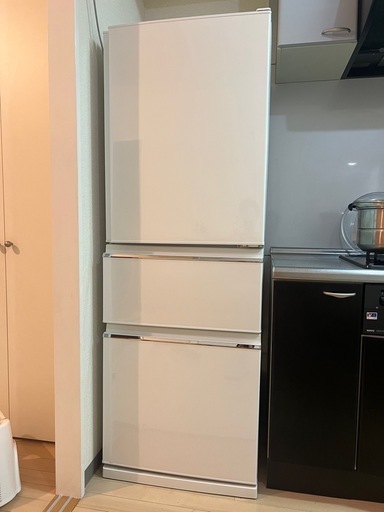 三菱 330L 冷凍冷蔵庫 MR-CX33A-W1 2017年製 動作確認済み