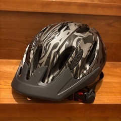 【子供用自転車】ジュニアマウンテンバイク26インチとヘルメットの画像