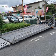 【中古車販売】　少人数だからすぐ馴染める♬大手にはない魅力の販売営業スタッフ！の画像