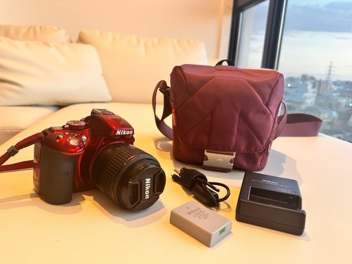 Nikon D5300 18-55 カメラとレンズキット ニコン レッド