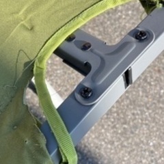 コット　カーキ色の画像