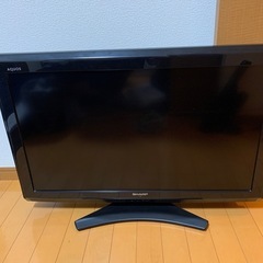シャープAQUOS 32型液晶テレビ