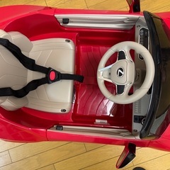 電動自動車　子供用　レクサスの画像
