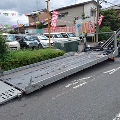 【中古車販売】　少人数だからすぐ馴染める！大手にはない魅力の販売営業スタッフ！の画像