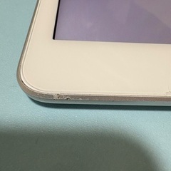 Apple iPad (第７世代) Wi-Fi + Cellular 32GB シルバーの画像