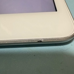 Apple iPad (第７世代) Wi-Fi + Cellular 32GB シルバーの画像