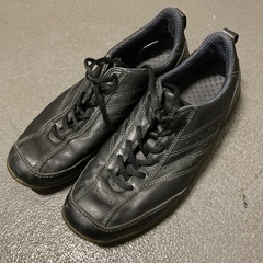 黒革のスニーカー24.5センチ