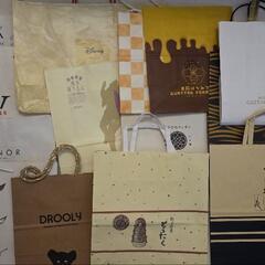 紙袋いろいろの画像