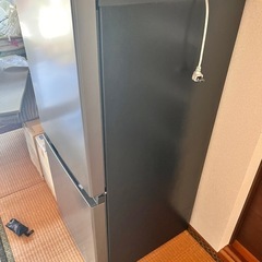 ※最終値下げ【東御市引き取り限定】AQUA 冷蔵庫 137L 中古の画像
