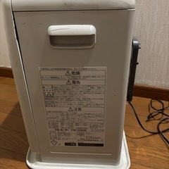 石油ファンヒーターの画像