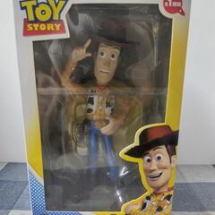 TOY STORY ウッディ フィギュア