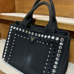 PRADAバッグの画像