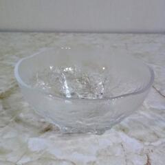 🍓まるごとグラノラ朝摘みいちご　🍓２個セット　🍓ガラスの器２個プレゼント　🍓その２の画像