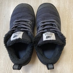new balance ★ 17cm   ブラック　人気の画像