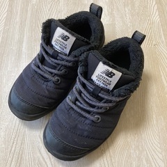 new balance ★ 17cm   ブラック　人気