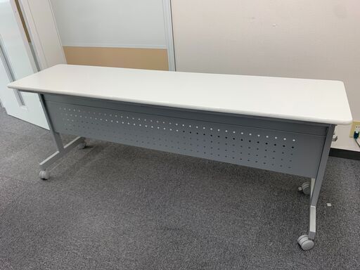 オフィス用長机を格安で売ります。2000円×5台