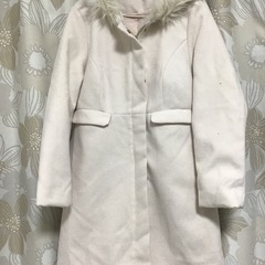 グレイル　コート