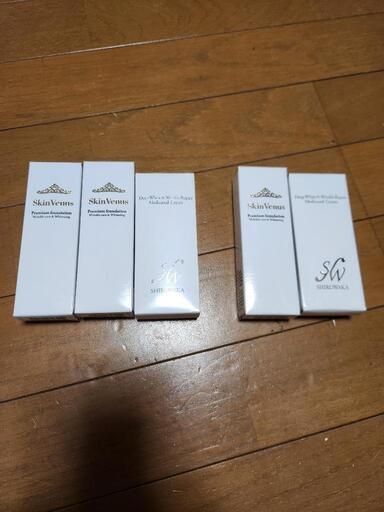 SkinVerus リキッドファンデーション