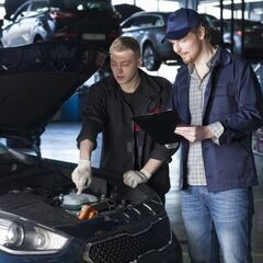 資格なし✖︎経験なし求人!!】上場企業で自動車整備士／インセンテ...