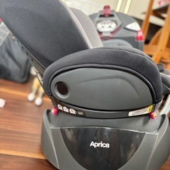 新生児から使えるチャイルドシート