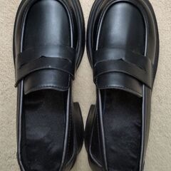 【新品】厚底ローファー／サイズ37／23.5cm