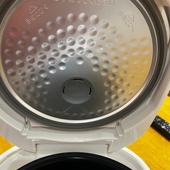 ZOJIRUSHI炊飯器　　の画像