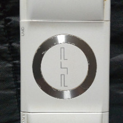 ⭐  PSP-1000  ホワイト  本体 ＋ ソフト５本の画像
