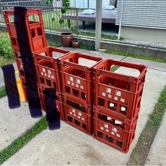 【追加5ケース出品いたします】【小分け可能】一升瓶 6本用空箱 プラケース コンテナ・椅子・踏み台 ★5ケースの画像