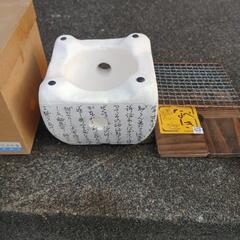 七輪、飛騨コンロ 4号 珪藻土

15cm ×15cmの画像