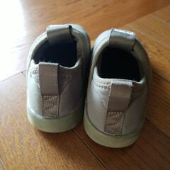 アディダス　子ども靴　16cmの画像