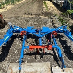 代掻きロータリー用の水平機です。20〜30馬力のトラクターで使えます。