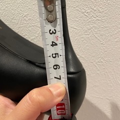 RANDA 黒 ヒール パンプス 24.5の画像
