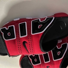 メンズスライド ナイキエア モアアップテンポ 28㎝　モアテンサンダル　レッドの画像