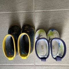 子ども長靴13cmと15cmの画像