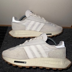 adidas レトロピー E5 ltl40 クリスタルホワイト×マットシルバーの画像