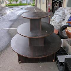 無料　ディスプレイ棚の画像