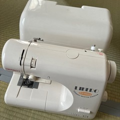 【0円】ミシン（コードなし）