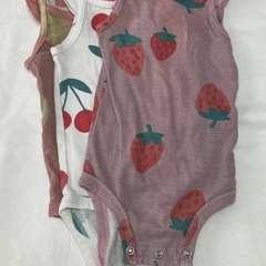 ベビーロンパース3枚中古品