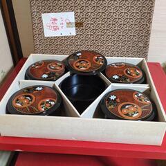 小さい寿司桶
