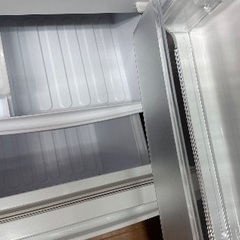 🟦冷蔵庫番号12  SHARP 2019年製 大阪府内全域配達無料 保管場所での引取は値引きしますの画像