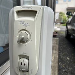 デロンギヒーターの画像