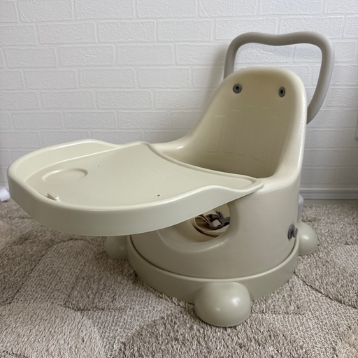 ベビーチェア 定価17000円