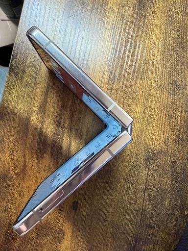Galaxy Z Flip 5 256GB SIMフリー