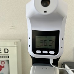 自動手指消毒器、検温器セットの画像
